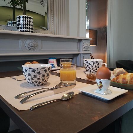 Hotel De France เปลเนิฟ-วัล-อ็องเดร ภายนอก รูปภาพ
